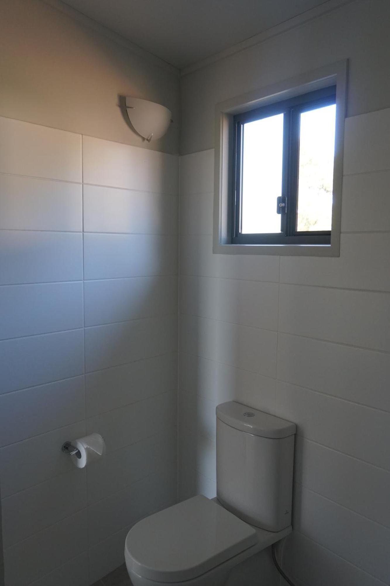 Narangba Motel Экстерьер фото